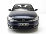 VW Golf VII - blue Dealermodel 1:18